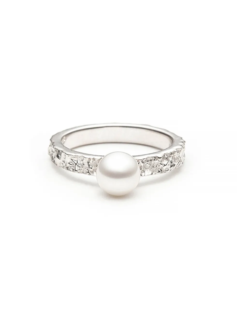 Mineral and pearl ring