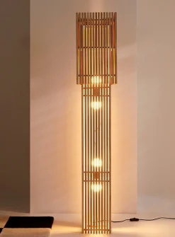 Minimalist floor lamp