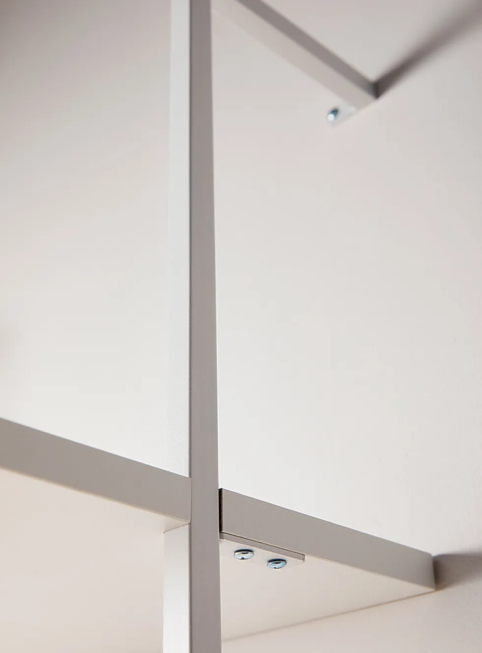 Minimalist ladder-shaped bookshelf