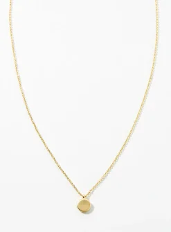 Minimalist pendant necklace