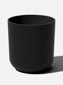 Minimalist planter