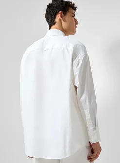 Minimalist poplin shirt