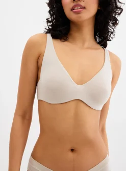 Minimalist solid-colour plunge bra