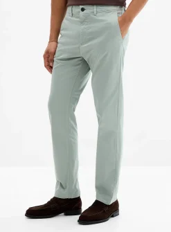 Minimalist stretch chinos