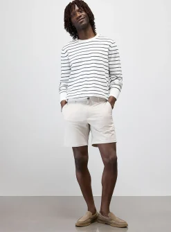 Minimalist stretch short