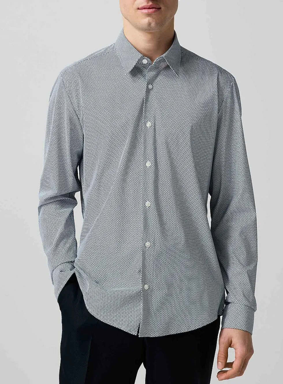 Mini-pattern stretch shirt
