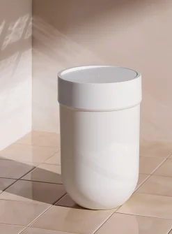 Monochrome bin