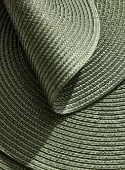 Monochrome braided placemats
