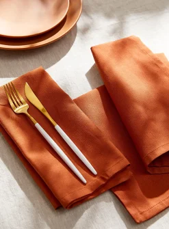 Monochrome napkins