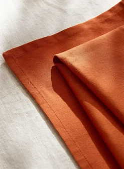 Monochrome napkins