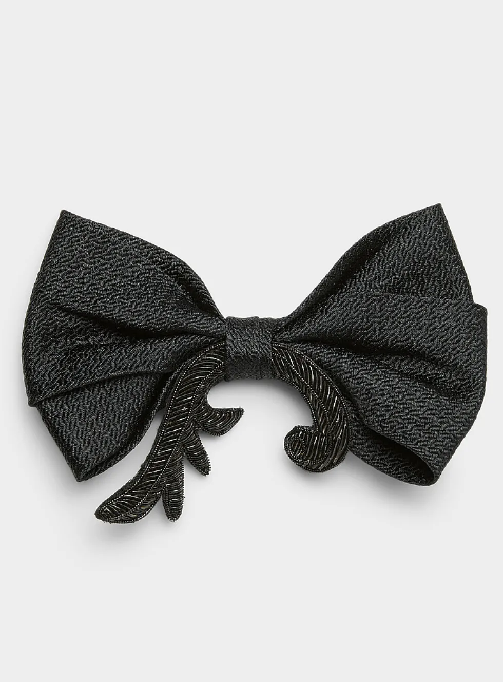 Monochrome spiral bow tie