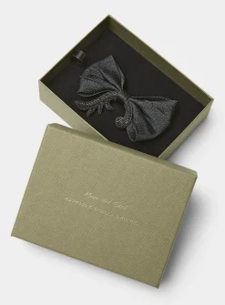 Monochrome spiral bow tie