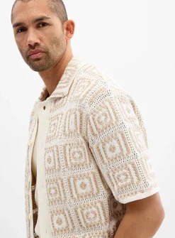 Mosaic crochet polo-collar cardigan