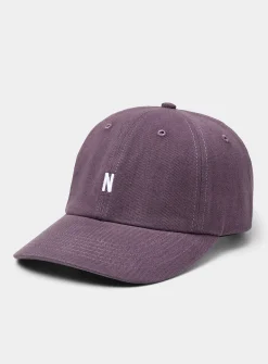 N logo cap