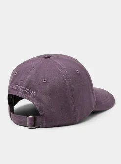 N logo cap
