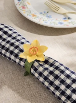 Narcissus napkin ring