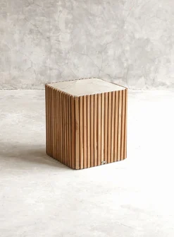 Natural essences openwork square side table