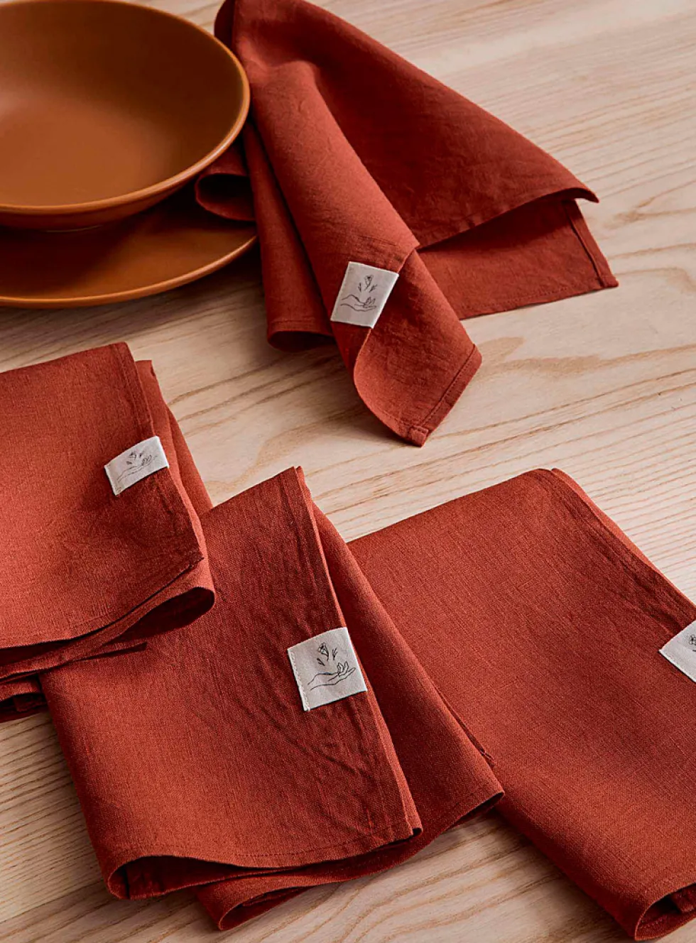 Natural linen napkins