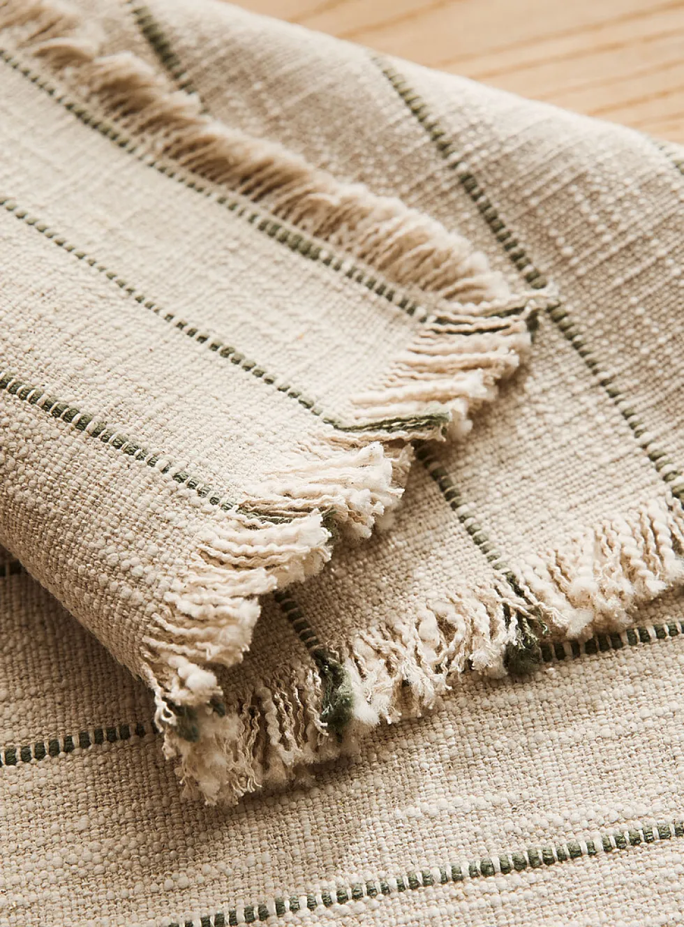 Natural stripes placemat