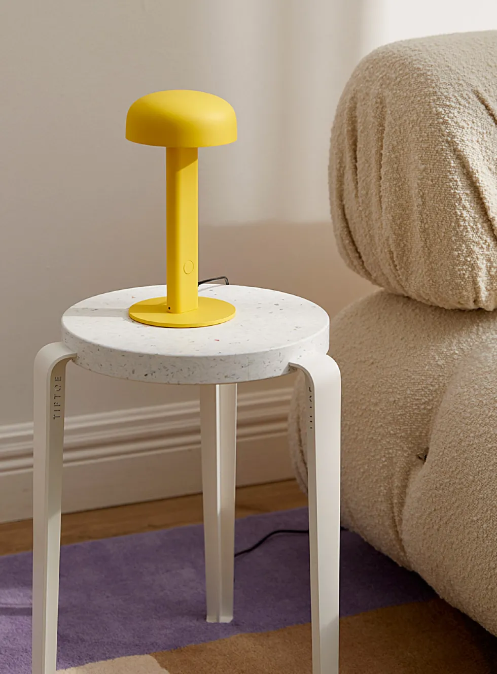 NOD tilting head table lamp
