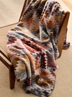 Nomad Light ornamental patterns throw