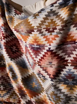 Nomad Light ornamental patterns throw