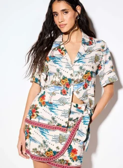 Notched collar boxy-fit blouse