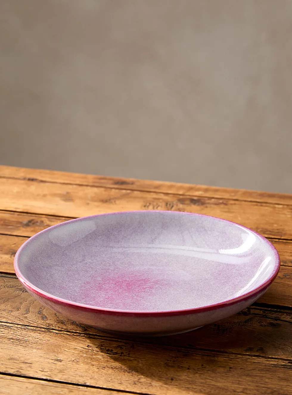 Nuanced red bowl