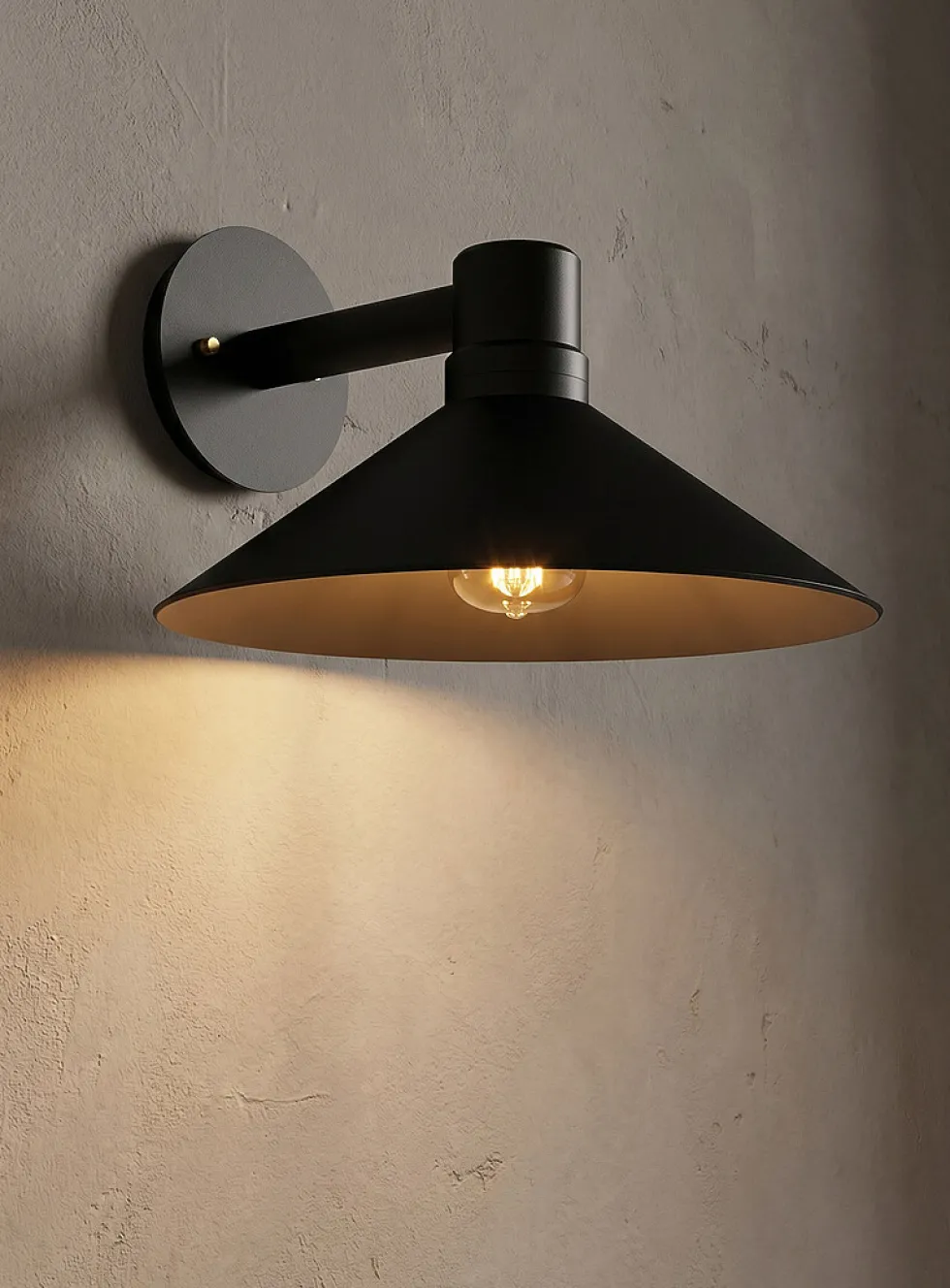 Oakland exterior wall sconce