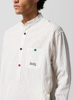Officer collar slip-on floral shirt