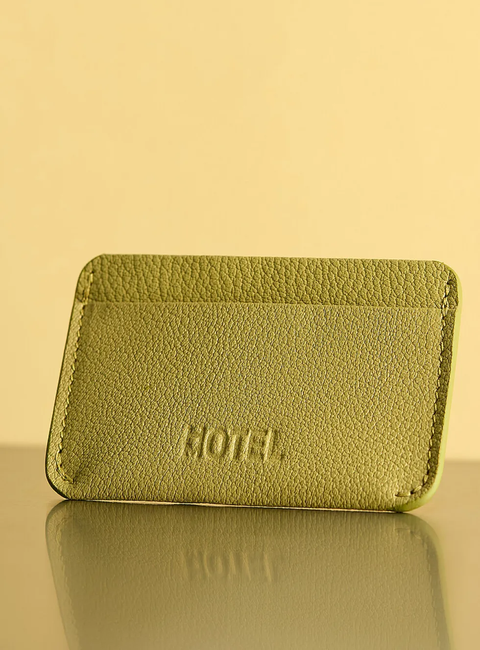 Opus leather card case