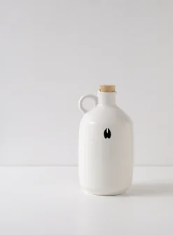 Our animals maple syrup jar