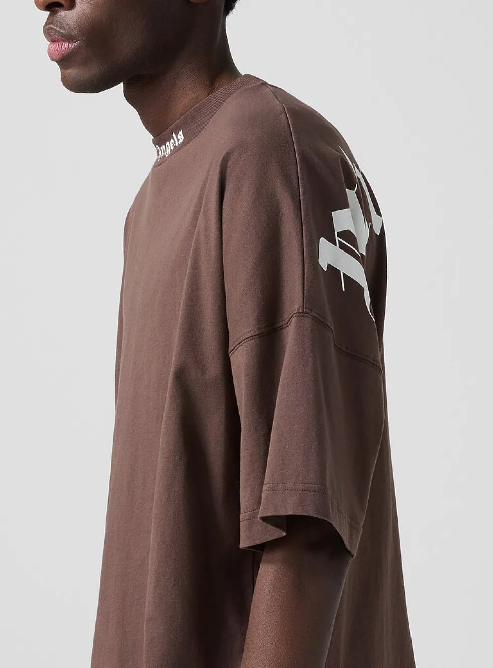 Oversized back-and-neck logo tee