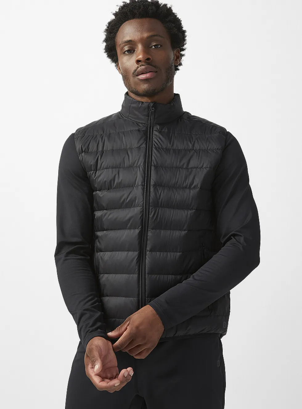 Packable puffer vest