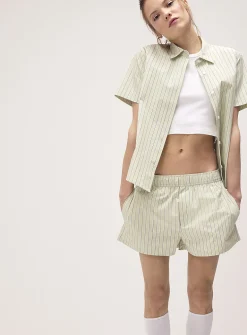 Patterned poplin short