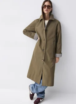 Patterned-lining trench coat
