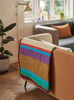 Pavilion colour blocks quilted blanket