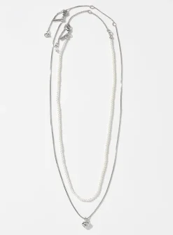 Pearly bead and heart chains