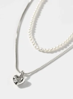 Pearly bead and heart chains