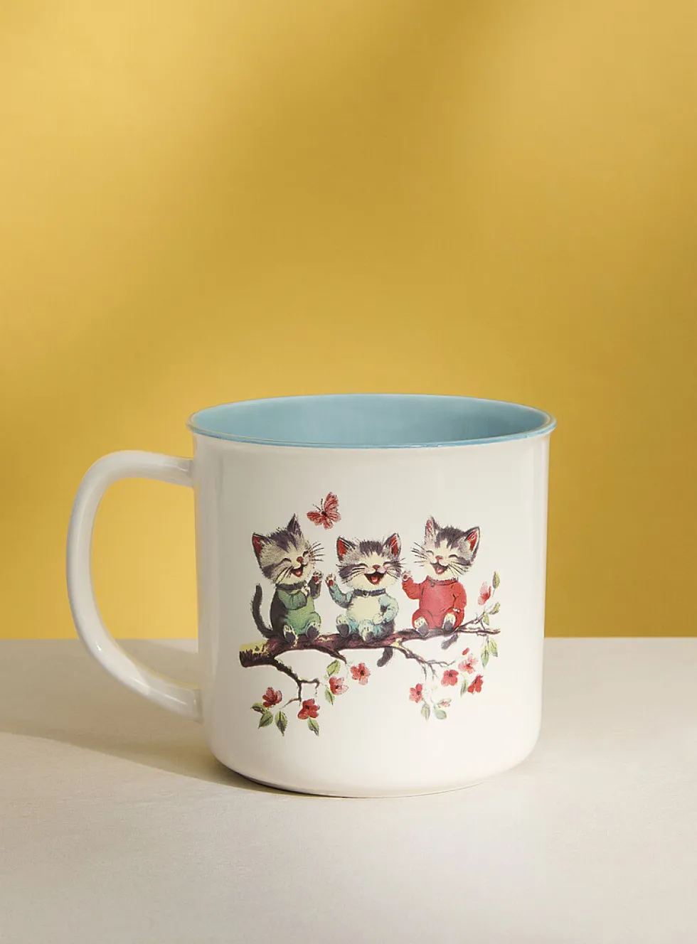 Perched kittens mug