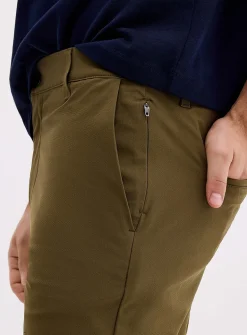 Performance chinos
