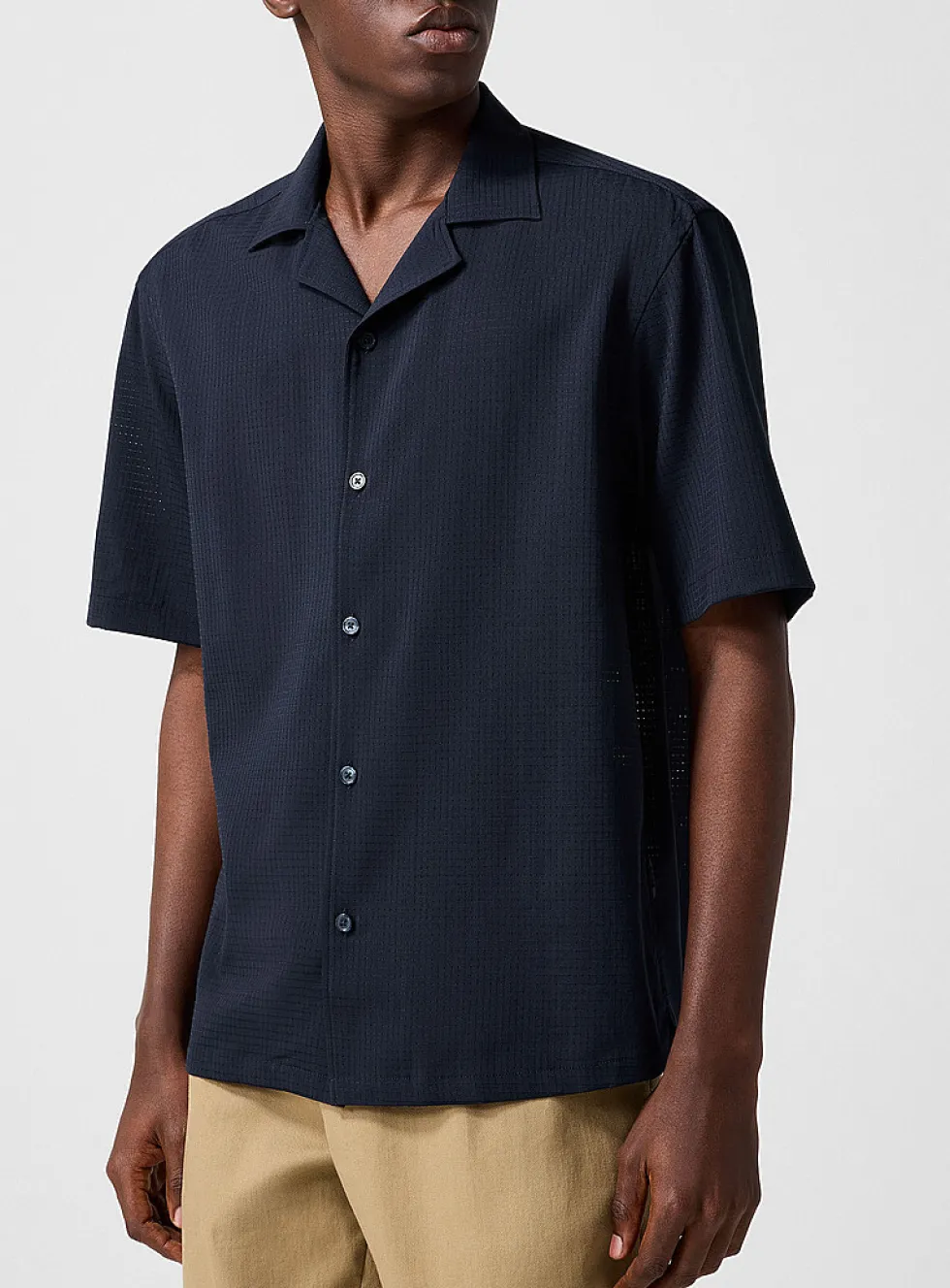Performance microperforated cabana shirt