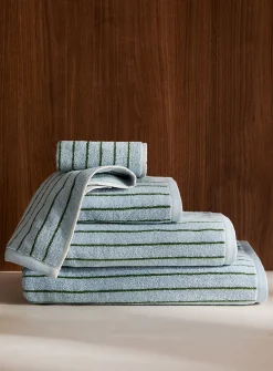 Pinstriped organic cotton towels