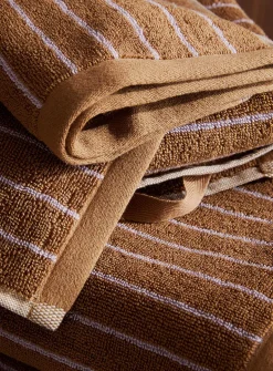 Pinstriped organic cotton towels