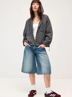 Plaid hooded shirt