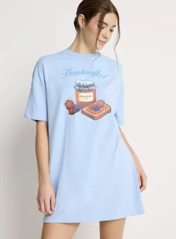 Playful relaxed sleep tee