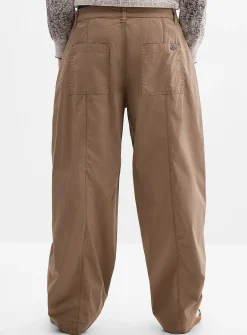 Pleated barrel pant