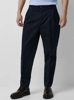 Pleated chinos