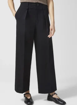 Pleated elastic waistband pant