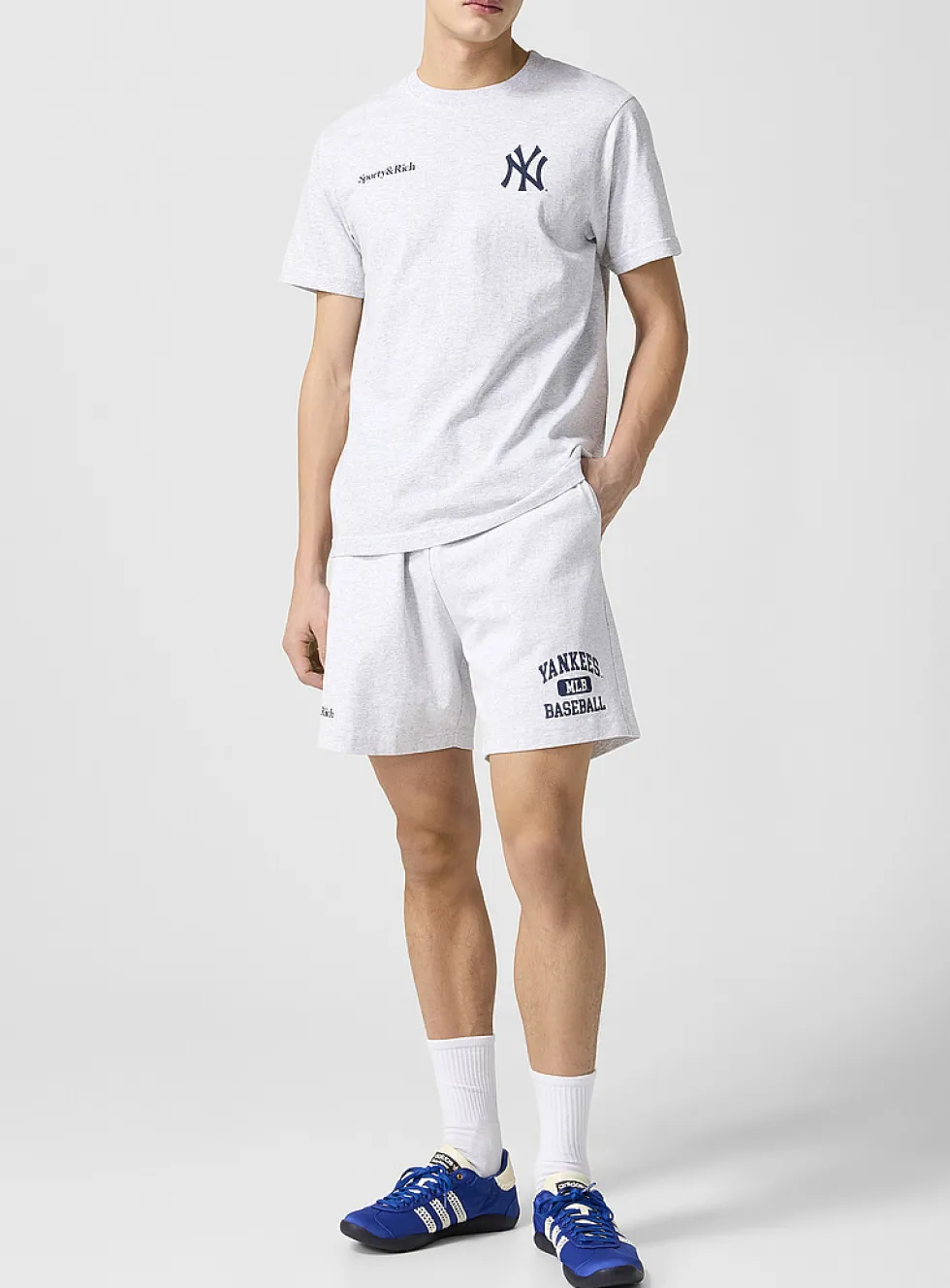 Pleated jersey shorts